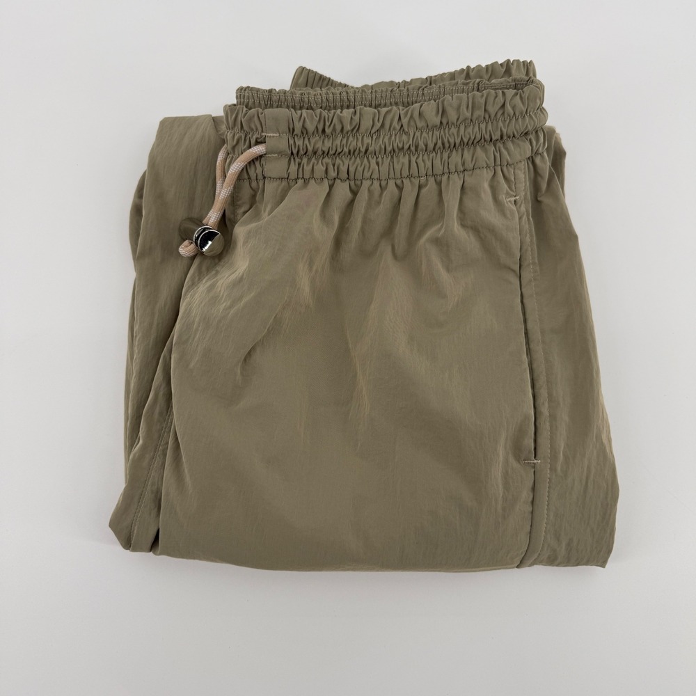 Lululemon Lab Joggers Olive Green Khaki Lightweight Nylon Pants Size 4
